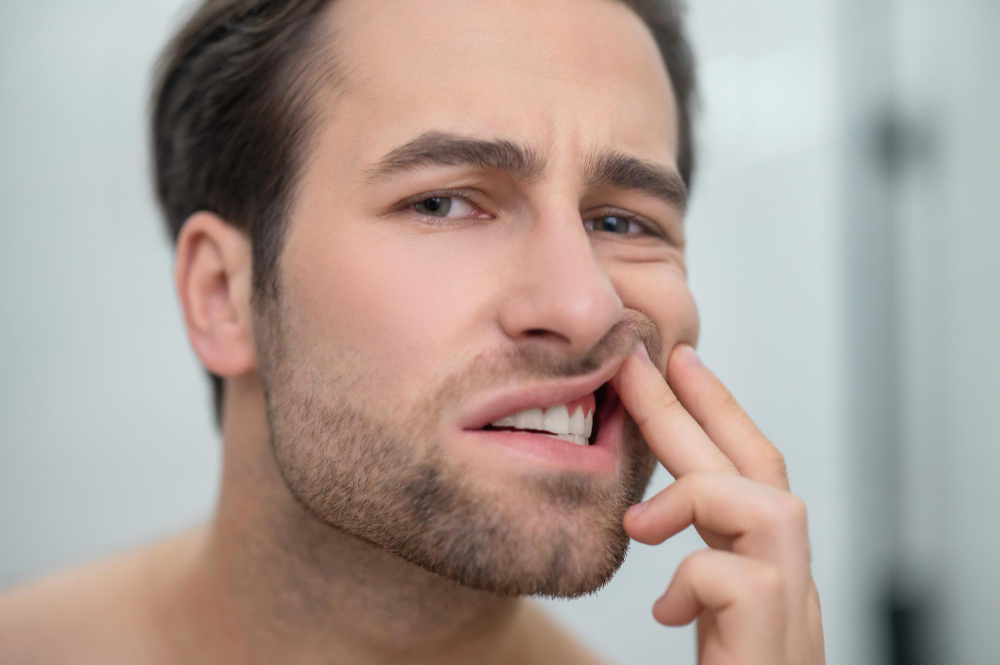 Cleaning the gums and removing plaque and tartar buildup.